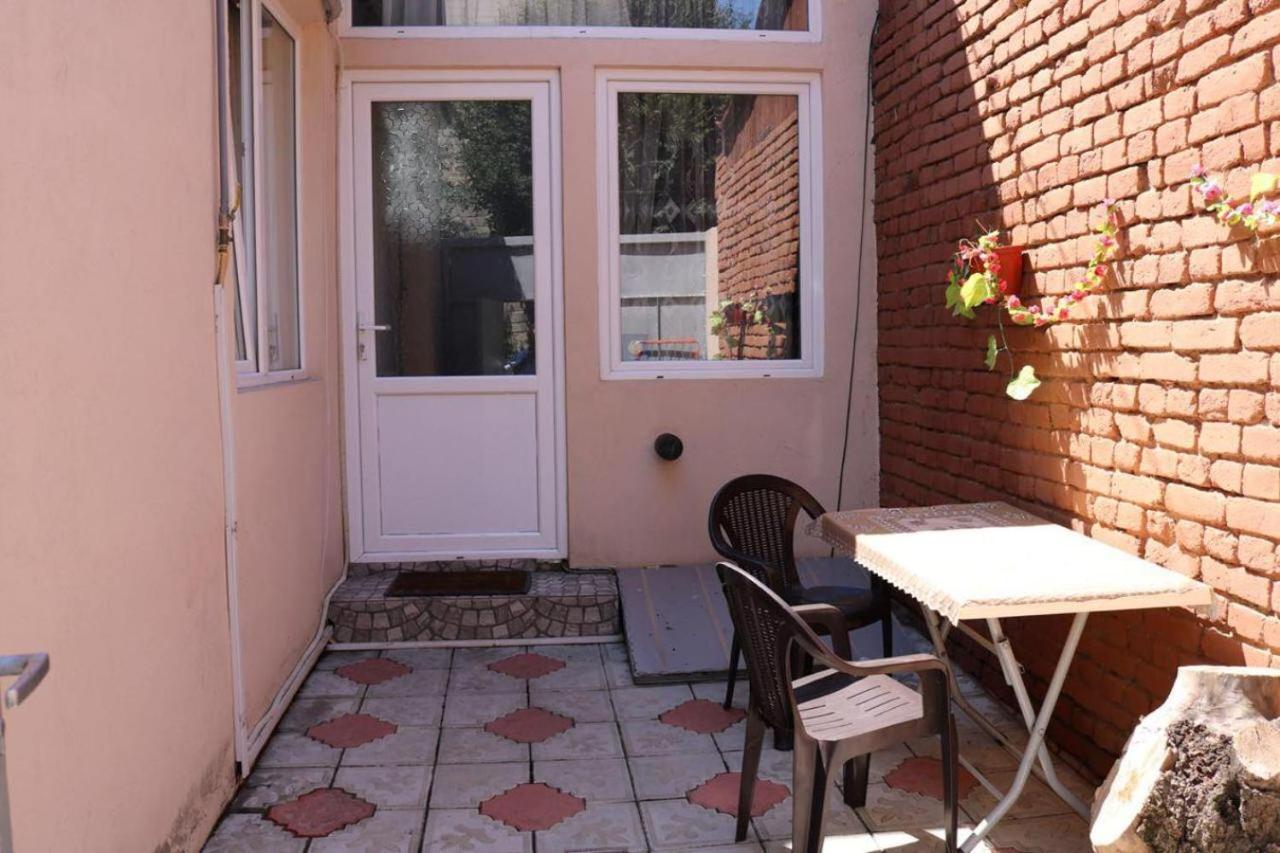 Home For You Tbilisi Esterno foto